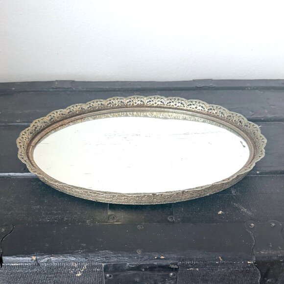 Vintage Ormolu Gold Filigree Oval Vanity Mirror Tray 1960s 1970s Dresser Display - Picture 1 of 9